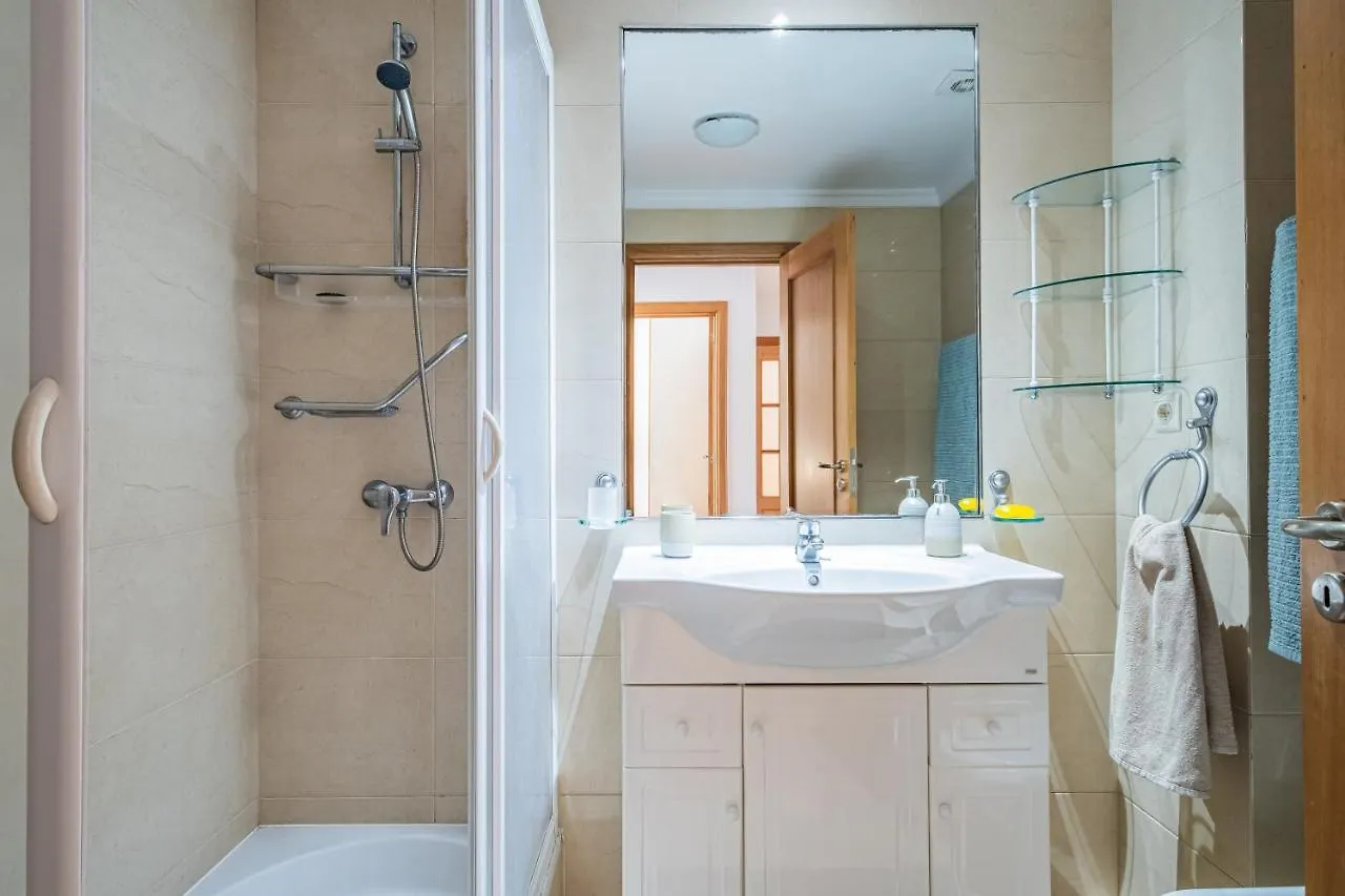Lovely Apartment At The Best Location In Funchal