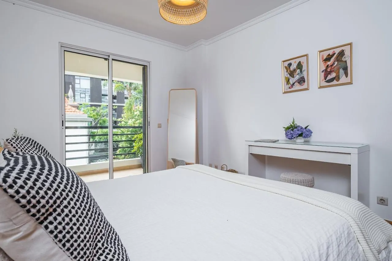 Lovely Apartment At The Best Location In Funchal