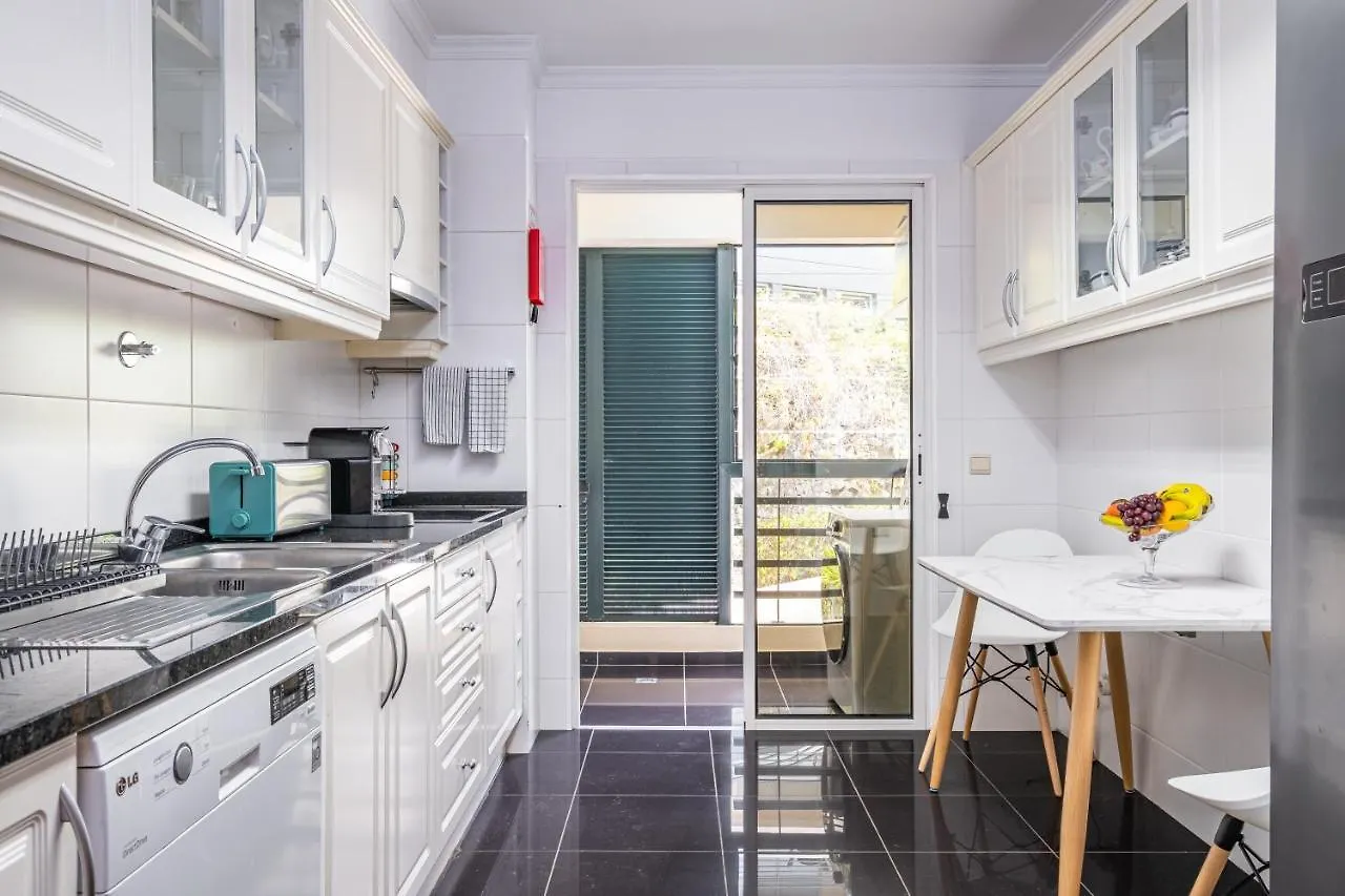 Lovely Apartment At The Best Location In Funchal 0*, Funchal (Madeira) Portugal